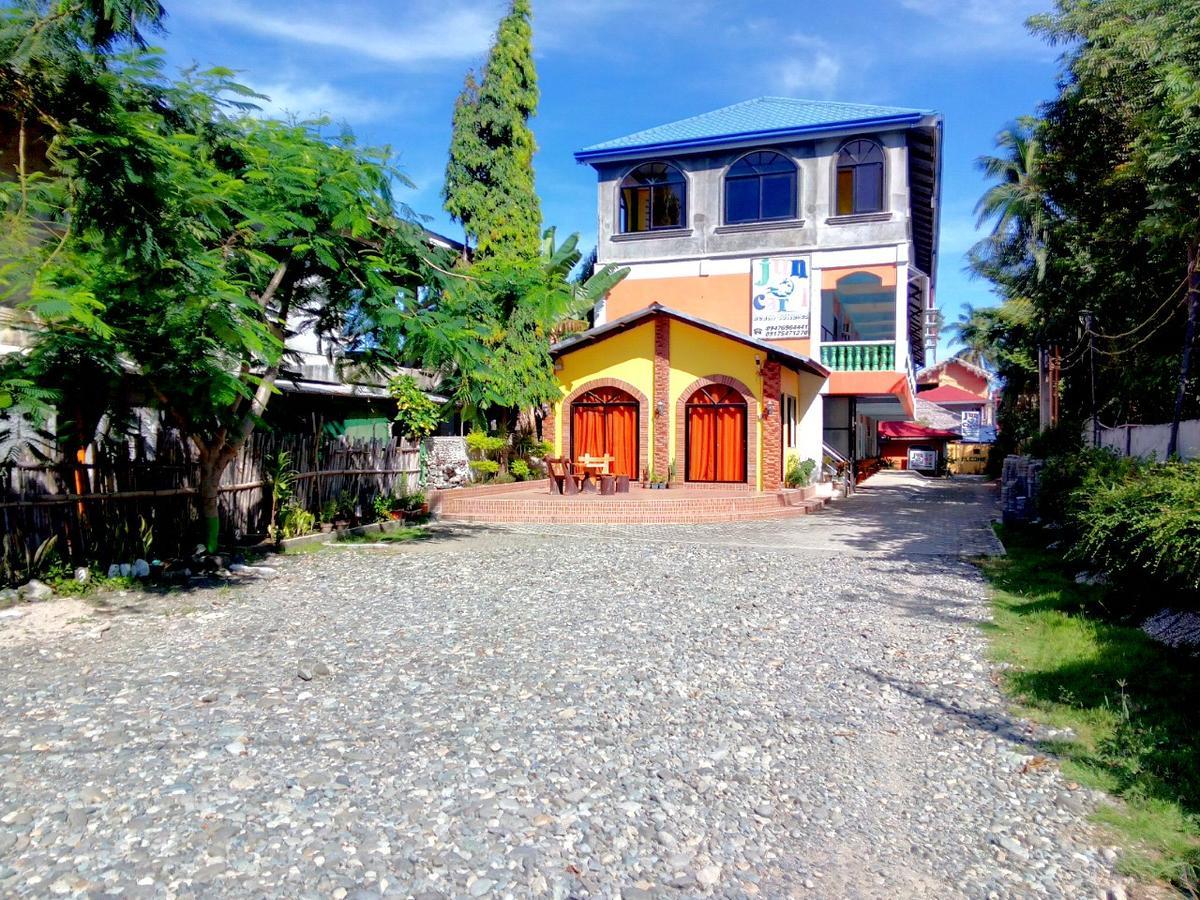 Jun And Carol Beach Cottages 파굿풋 외부 사진